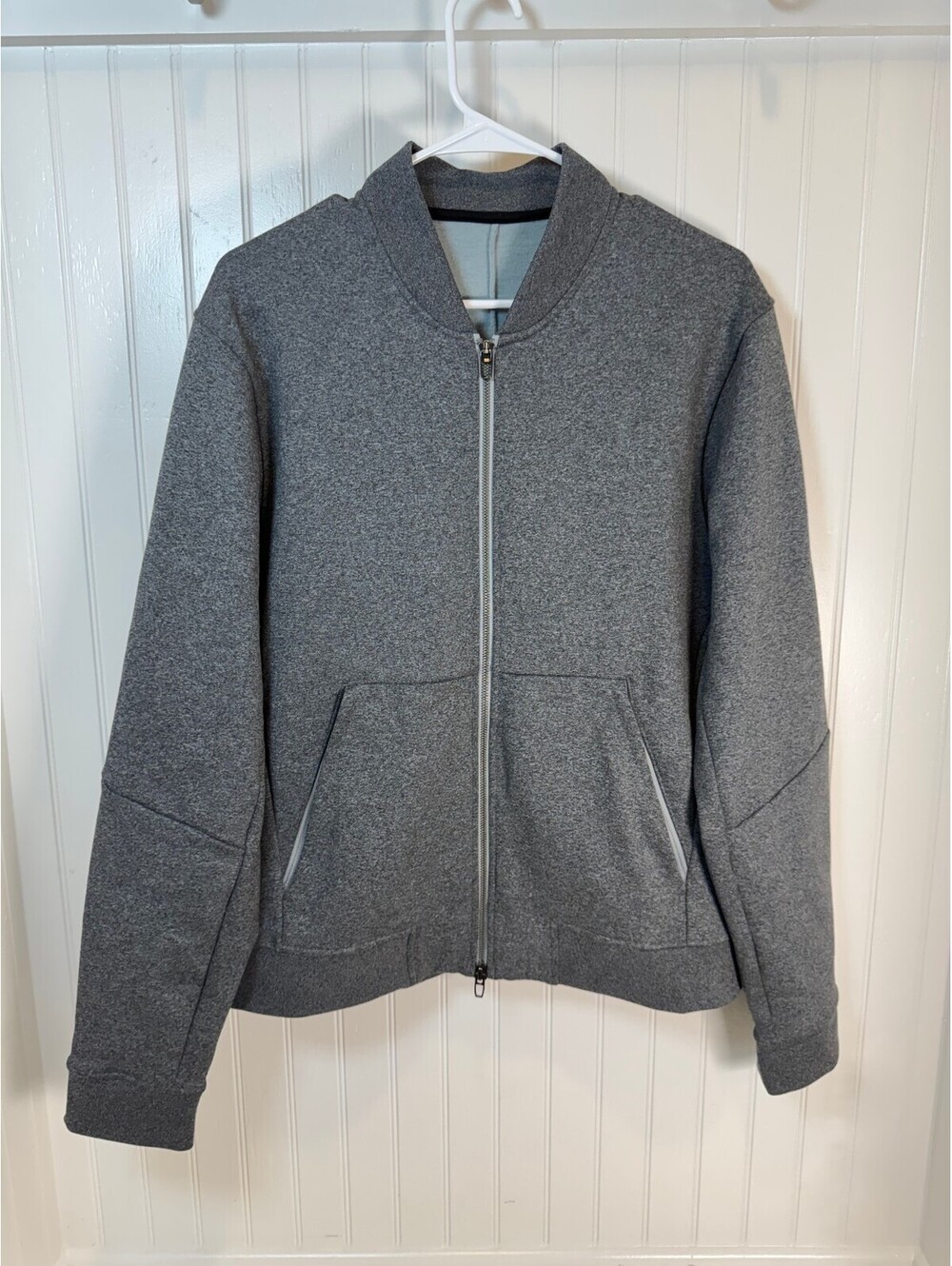 Lululemon Men's Still Movement Gray Full-Zip Jacket Medium
